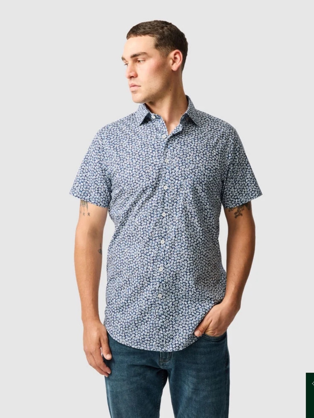 NWT RODD & GUNN Bentham Sports Fit Shirt